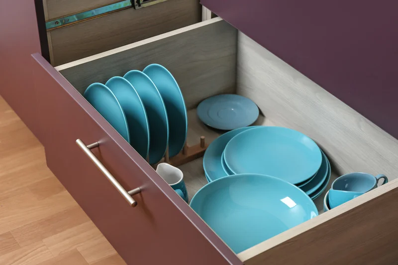 how to organize kitchen drawers