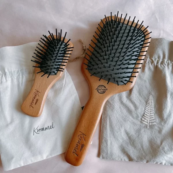 wood hair brush detangler