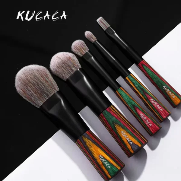 travel size makeup brush set